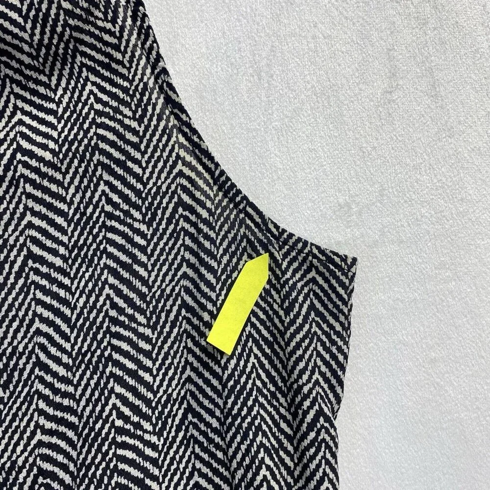 J. Crew Black and White Monochrome Pattern Sleeveless Blouse - Picture 4 of 16